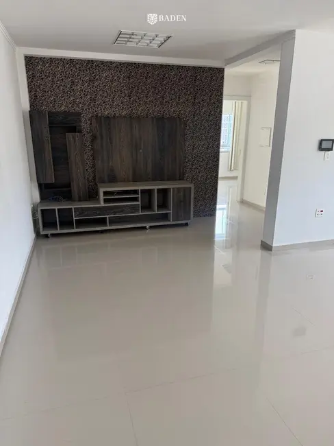Foto 2 de Apartamento com 2 quartos para alugar, 70m2 em Nações, Balneario Camboriu - SC