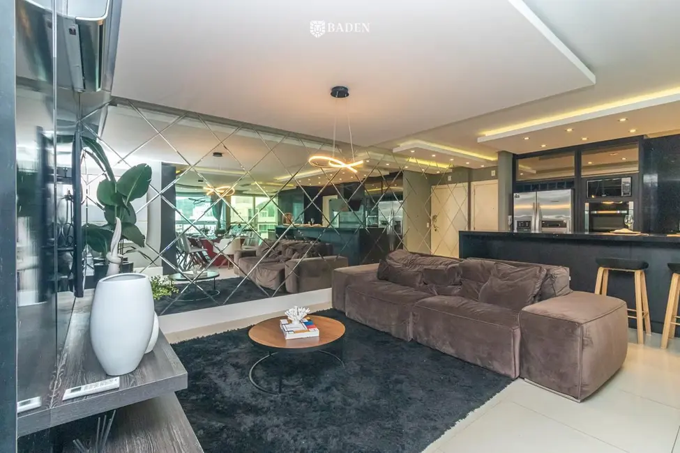 Foto 7 de Apartamento com 3 quartos à venda, 200m2 em Itajai - SC