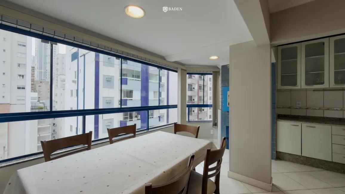 Apartamento com 3 quartos à venda, 100m2 em Centro, Balneario Camboriu - SC - imagem 5 Foto 5 de Apartamento com 3 quartos à venda, 100m2 em Centro, Balneario Camboriu - SC