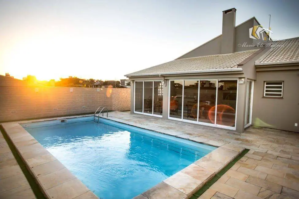 Foto 5 de Casa com 4 quartos à venda e para alugar, 942m2 em Michel, Criciuma - SC