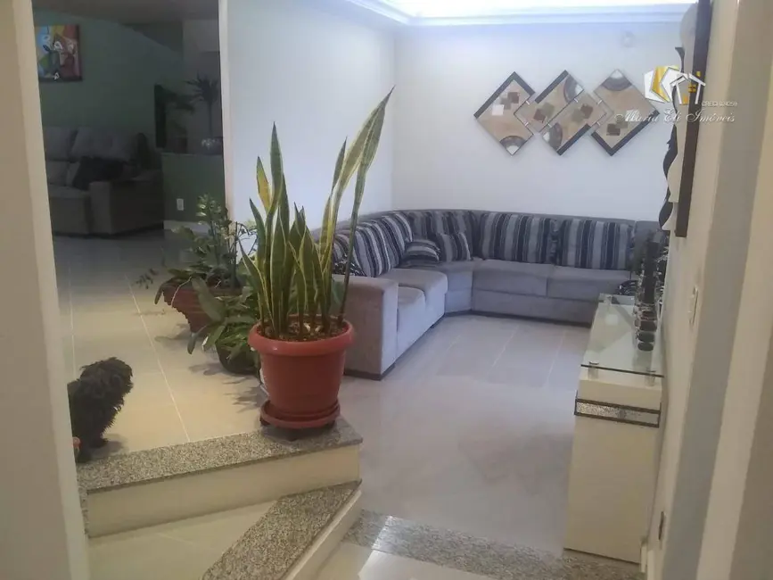 Foto 3 de Casa com 4 quartos à venda, 673m2 em Próspera, Criciuma - SC