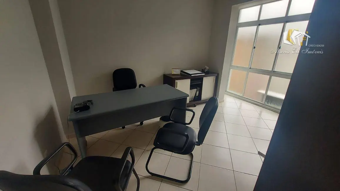 Foto 3 de Sala Comercial à venda, 30m2 em Centro, Criciuma - SC