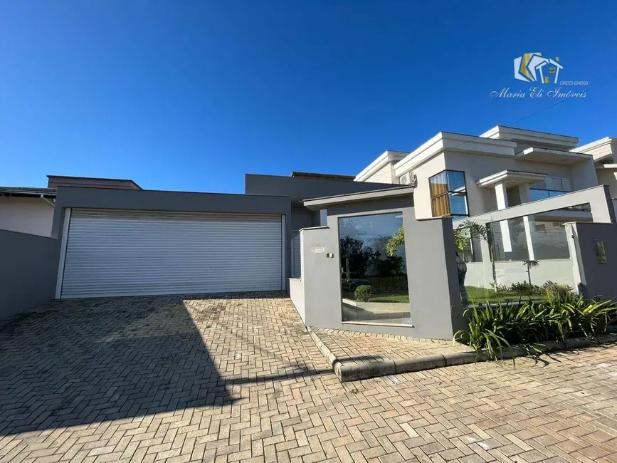 Casa com 3 quartos à venda, 238m2 em Pinheirinho, Criciuma - SC - imagem 3 Foto 3 de Casa com 3 quartos à venda, 238m2 em Pinheirinho, Criciuma - SC