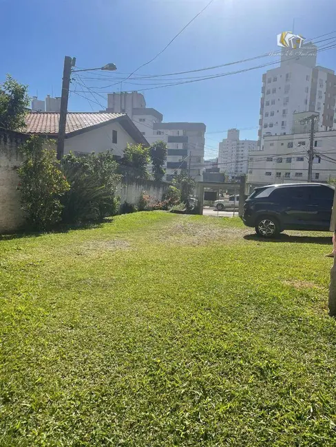 Foto 3 de Terreno / Lote à venda, 864m2 em Centro, Criciuma - SC