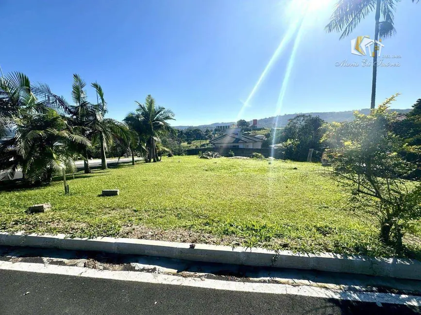 Foto 1 de Terreno / Lote à venda, 513m2 em Criciuma - SC