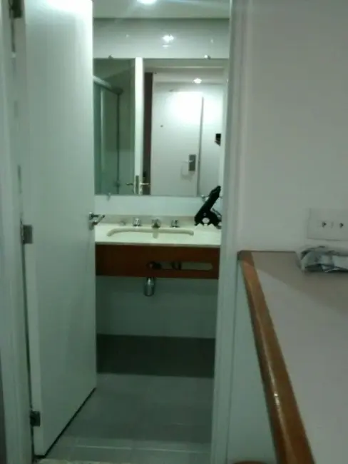 Foto 8 de Loft / Flat com 1 quarto para alugar, 30m2 em Moema, São Paulo - SP