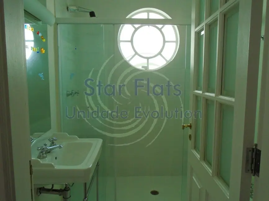 Foto 3 de Apartamento com 2 quartos para alugar, 203m2 em Cerqueira César, São Paulo - SP