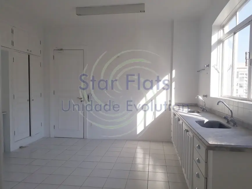 Foto 7 de Apartamento com 2 quartos para alugar, 203m2 em Cerqueira César, São Paulo - SP