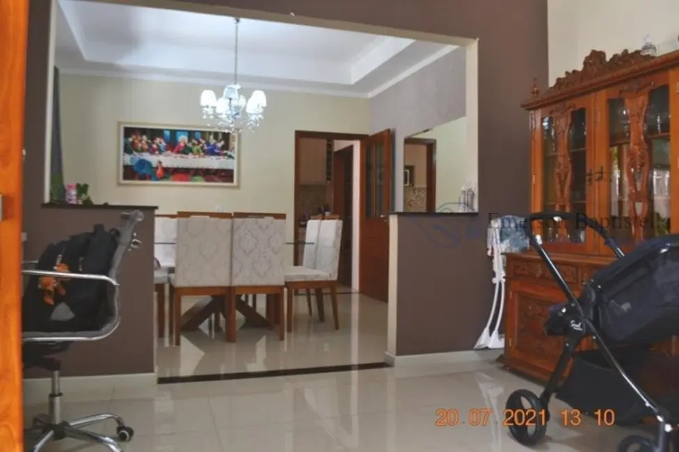 Chácara com 5 quartos à venda, 387m2 em Jardim Leonor, Itatiba - SP - imagem 6 Foto 6 de Chácara com 5 quartos à venda, 387m2 em Jardim Leonor, Itatiba - SP