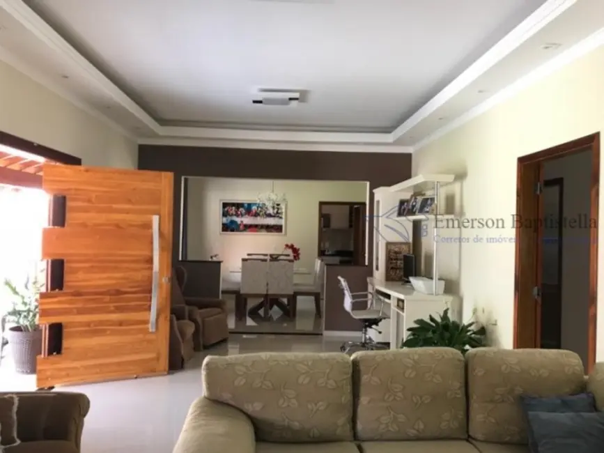 Chácara com 5 quartos à venda, 387m2 em Jardim Leonor, Itatiba - SP - imagem 4 Foto 4 de Chácara com 5 quartos à venda, 387m2 em Jardim Leonor, Itatiba - SP