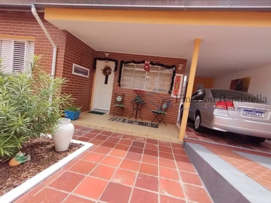 Foto 2 de Casa com 3 quartos à venda, 137m2 em Jardim Ipê, Itatiba - SP