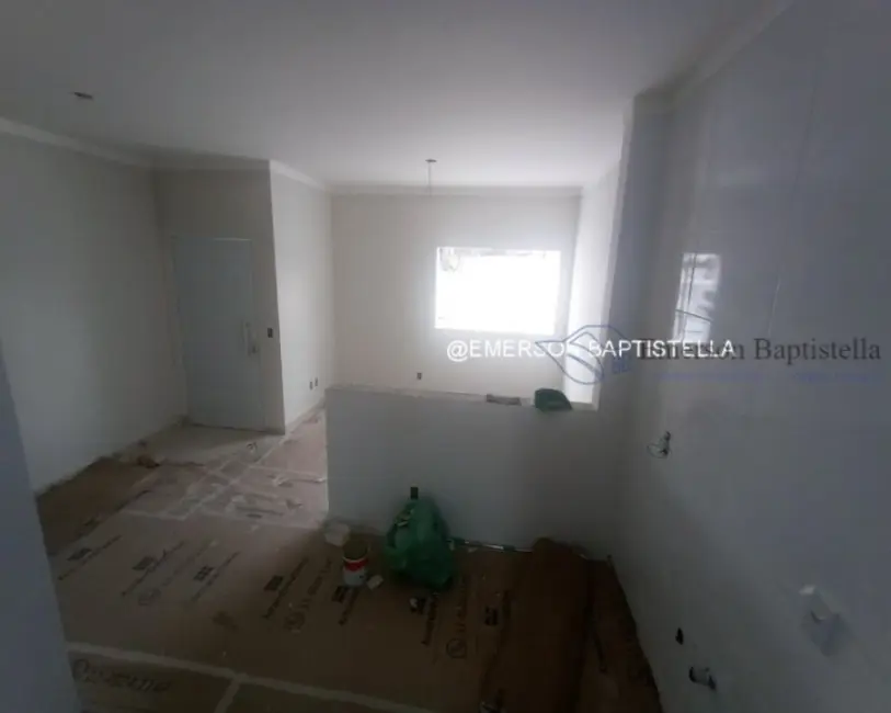 Foto 3 de Casa com 2 quartos à venda, 75m2 em Vila Cremonesi, Itatiba - SP