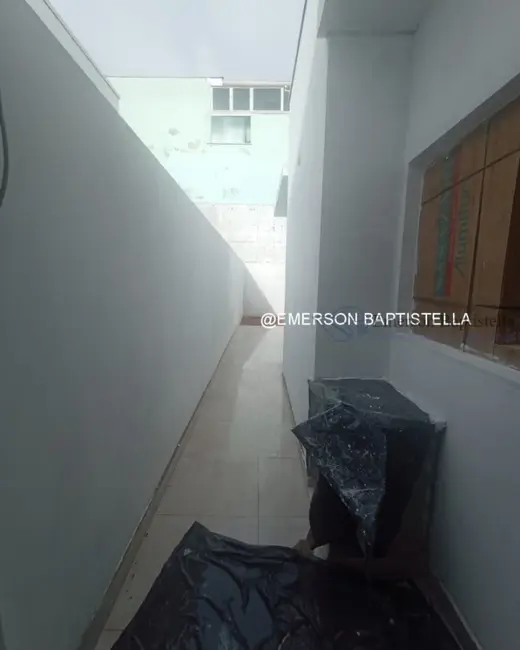 Foto 8 de Casa com 2 quartos à venda, 75m2 em Vila Cremonesi, Itatiba - SP