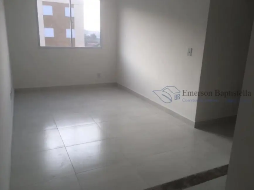Foto 4 de Apartamento com 2 quartos à venda, 45m2 em Jardim Santo Antônio, Itatiba - SP