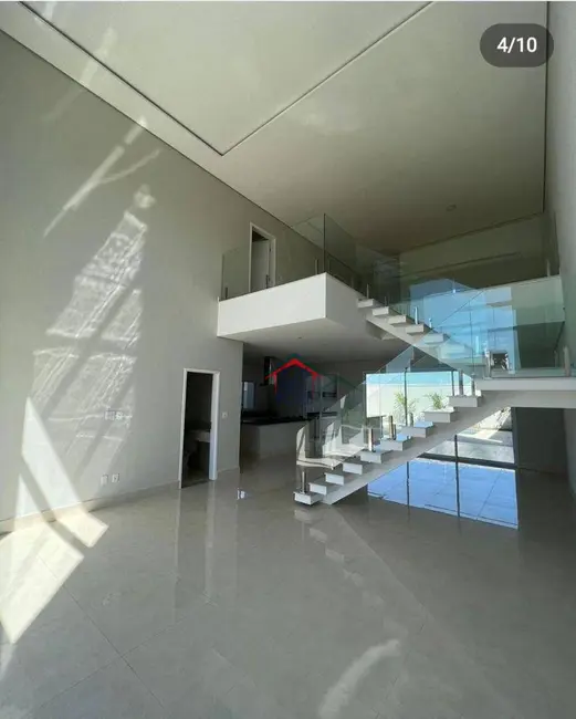 Foto 4 de Sobrado com 3 quartos à venda, 337m2 em Jardim Esplanada, Indaiatuba - SP