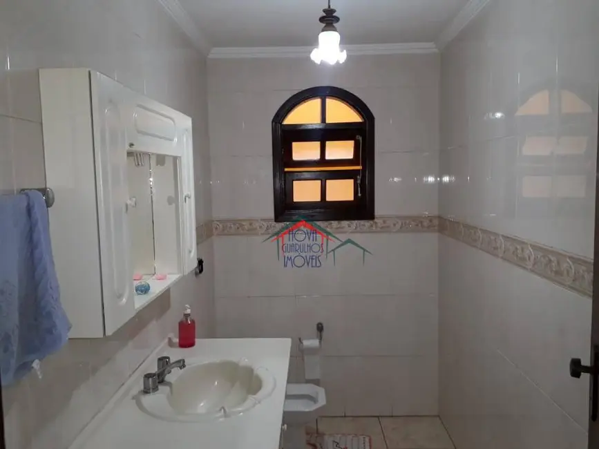 Foto 8 de Casa com 3 quartos à venda, 305m2 em Vila Rio de Janeiro, Guarulhos - SP