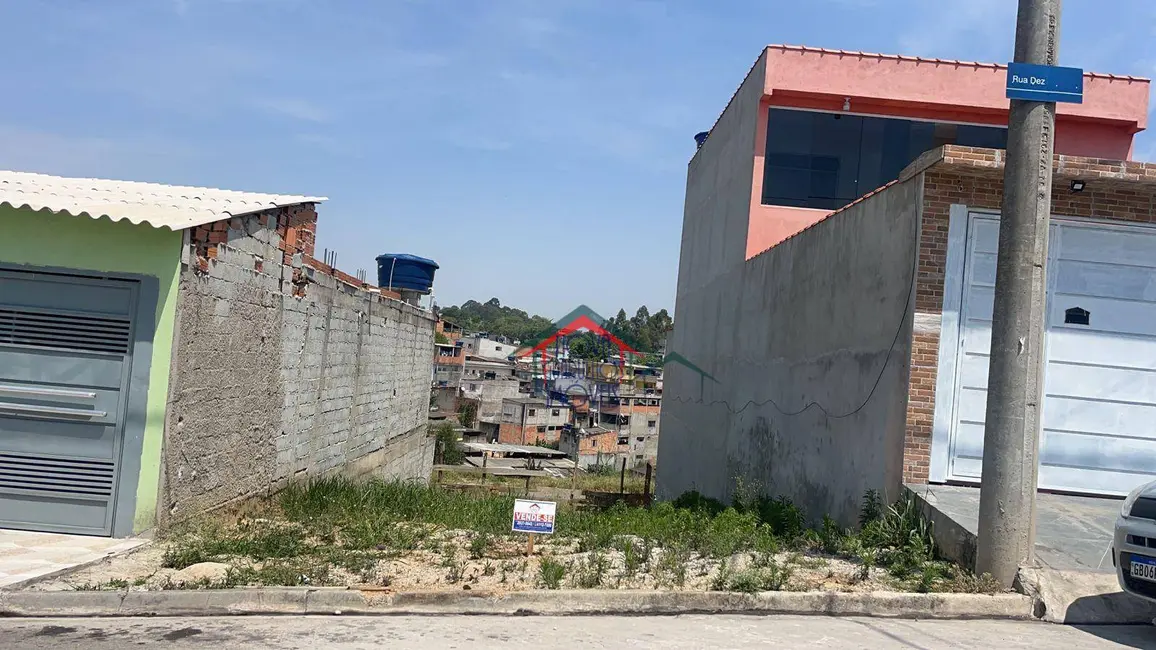 Foto 1 de Terreno / Lote à venda, 140m2 em Cidade Soberana, Guarulhos - SP