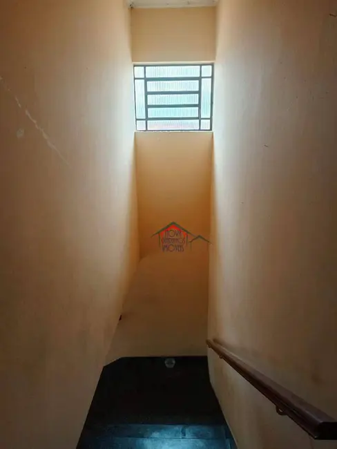 Sobrado com 3 quartos à venda, 219m2 em Jardim São Judas Tadeu, Guarulhos - SP - imagem 6 Foto 6 de Sobrado com 3 quartos à venda, 219m2 em Jardim São Judas Tadeu, Guarulhos - SP