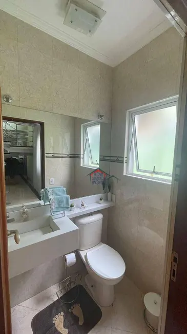 Foto 6 de Sobrado com 3 quartos à venda, 198m2 em Jardim São Judas Tadeu, Guarulhos - SP