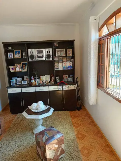 Foto 2 de Sobrado com 4 quartos à venda, 246m2 em Vila Galvão, Guarulhos - SP