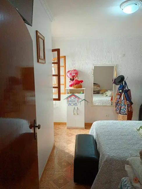 Foto 5 de Sobrado com 4 quartos à venda, 246m2 em Vila Galvão, Guarulhos - SP