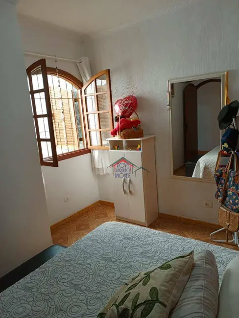 Foto 7 de Sobrado com 4 quartos à venda, 246m2 em Vila Galvão, Guarulhos - SP