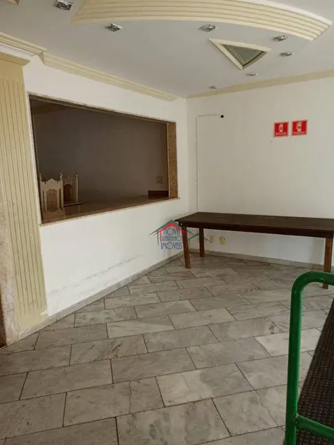 Casa com 6 quartos para alugar, 300m2 em Vila Rosália, Guarulhos - SP - imagem 6 Foto 6 de Casa com 6 quartos para alugar, 300m2 em Vila Rosália, Guarulhos - SP