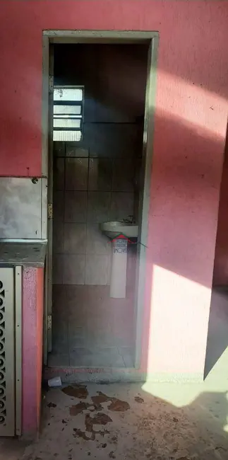 Foto 5 de Armazém / Galpão à venda, 200m2 em Vila Nova Galvão, São Paulo - SP