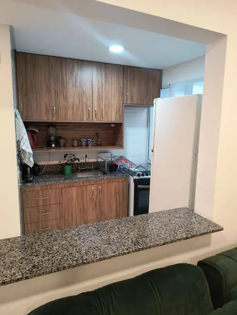 Apartamento com 3 quartos para alugar, 73m2 em Vila Milton, Guarulhos - SP - imagem 4 Foto 4 de Apartamento com 3 quartos para alugar, 73m2 em Vila Milton, Guarulhos - SP
