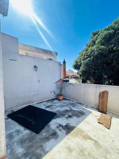 Casa com 3 quartos à venda, 210m2 em Jardim Vila Galvão, Guarulhos - SP - imagem 8 Foto 8 de Casa com 3 quartos à venda, 210m2 em Jardim Vila Galvão, Guarulhos - SP