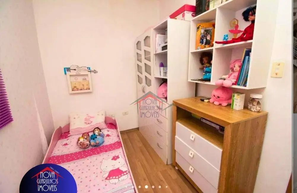 Foto 2 de Sobrado com 3 quartos à venda e para alugar, 196m2 em Jardim Flor da Montanha, Guarulhos - SP