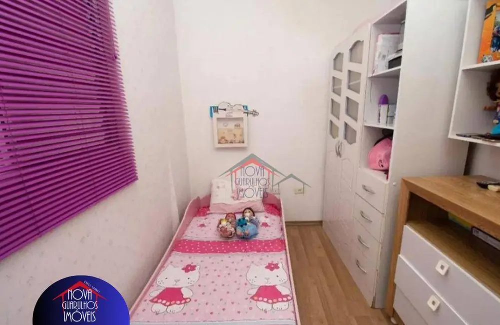 Foto 6 de Sobrado com 3 quartos à venda e para alugar, 196m2 em Jardim Flor da Montanha, Guarulhos - SP