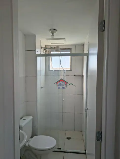 Foto 4 de Apartamento com 2 quartos à venda, 42m2 em Água Chata, Guarulhos - SP