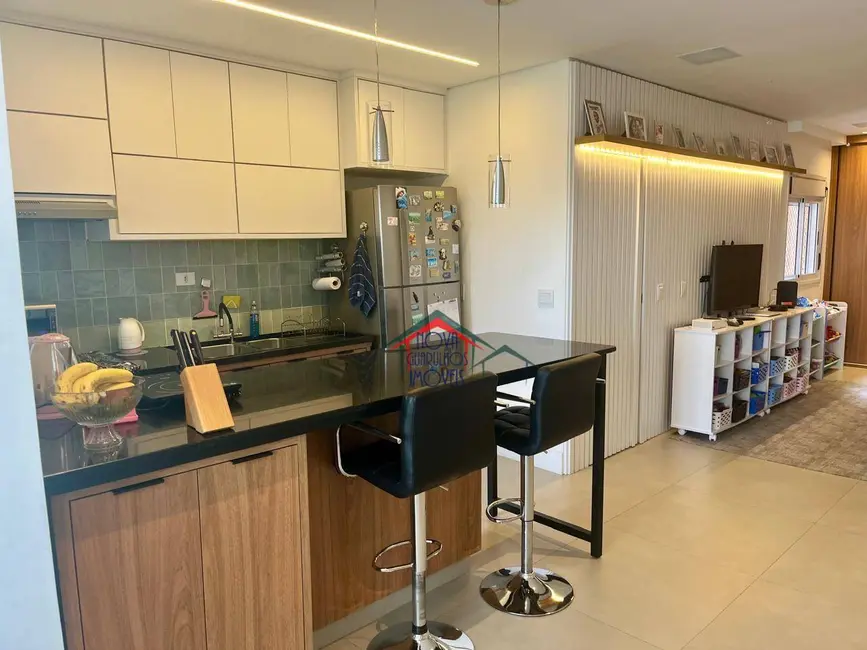 Foto 2 de Apartamento com 2 quartos à venda, 85m2 em Jordanópolis, Aruja - SP