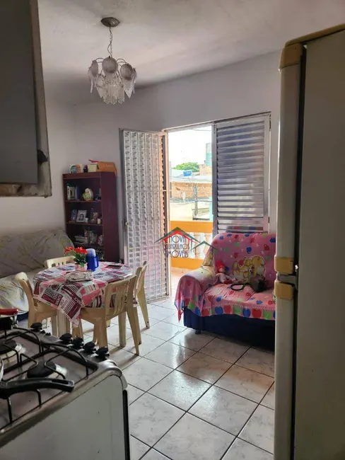 Sobrado com 6 quartos à venda, 125m2 em Jardim Guaracy, Guarulhos - SP - imagem 2 Foto 2 de Sobrado com 6 quartos à venda, 125m2 em Jardim Guaracy, Guarulhos - SP