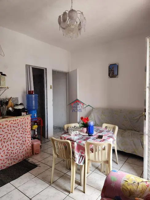 Sobrado com 6 quartos à venda, 125m2 em Jardim Guaracy, Guarulhos - SP - imagem 5 Foto 5 de Sobrado com 6 quartos à venda, 125m2 em Jardim Guaracy, Guarulhos - SP