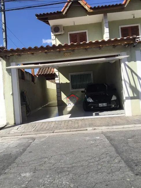 Foto 2 de Sobrado com 2 quartos à venda, 210m2 em Vila Galvão, Guarulhos - SP