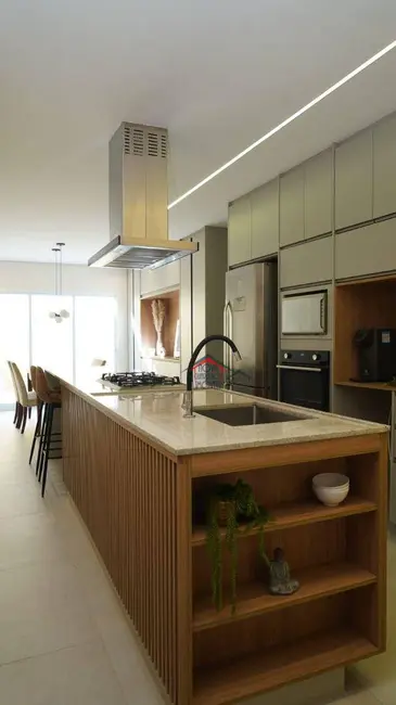 Sobrado com 3 quartos à venda, 157m2 em Vila Imaculada, Guarulhos - SP - imagem 1 Foto 1 de Sobrado com 3 quartos à venda, 157m2 em Vila Imaculada, Guarulhos - SP