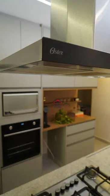 Sobrado com 3 quartos à venda, 157m2 em Vila Imaculada, Guarulhos - SP - imagem 9 Foto 9 de Sobrado com 3 quartos à venda, 157m2 em Vila Imaculada, Guarulhos - SP