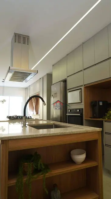 Sobrado com 3 quartos à venda, 157m2 em Vila Imaculada, Guarulhos - SP - imagem 5 Foto 5 de Sobrado com 3 quartos à venda, 157m2 em Vila Imaculada, Guarulhos - SP