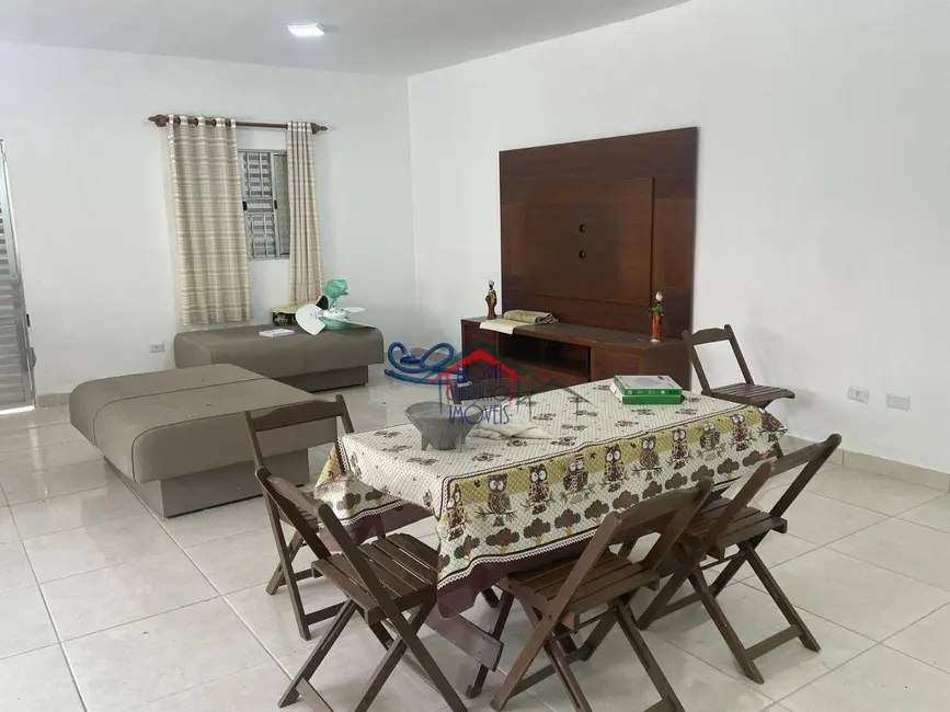 Chácara com 4 quartos à venda, 500m2 em Mogi Das Cruzes - SP - imagem 3 Foto 3 de Chácara com 4 quartos à venda, 500m2 em Mogi Das Cruzes - SP