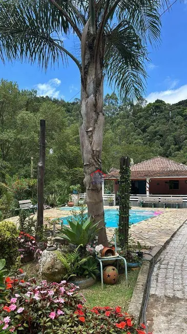 Foto 2 de Chácara com 4 quartos à venda, 2000m2 em Nazare Paulista - SP