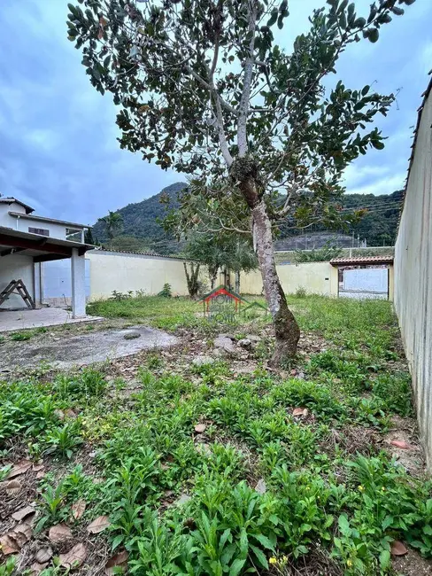 Casa com 2 quartos à venda, 372m2 em Centro, Caraguatatuba - SP - imagem 6 Foto 6 de Casa com 2 quartos à venda, 372m2 em Centro, Caraguatatuba - SP