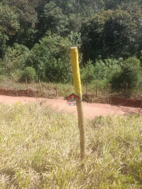 Terreno / Lote à venda, 1500m2 em Igarata - SP - imagem 4 Foto 4 de Terreno / Lote à venda, 1500m2 em Igarata - SP