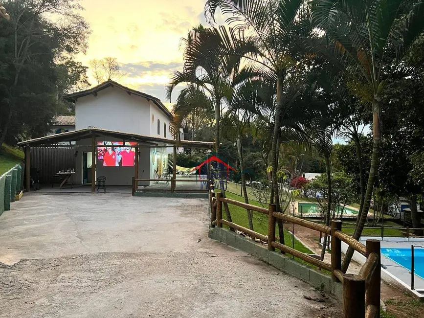 Foto 2 de Chácara com 3 quartos à venda, 2500m2 em Atibaia - SP