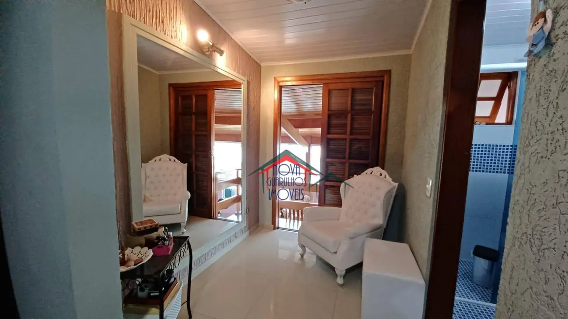 Sobrado com 3 quartos à venda, 191m2 em Jardim Palmira, Guarulhos - SP - imagem 8 Foto 8 de Sobrado com 3 quartos à venda, 191m2 em Jardim Palmira, Guarulhos - SP