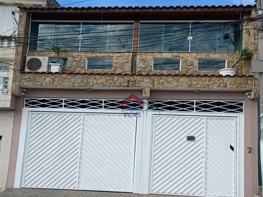 Sobrado com 3 quartos à venda, 191m2 em Jardim Palmira, Guarulhos - SP - imagem 1 Foto 1 de Sobrado com 3 quartos à venda, 191m2 em Jardim Palmira, Guarulhos - SP