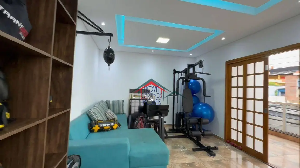 Casa de Condomínio com 5 quartos à venda, 517m2 em Jardim Santa Mena, Guarulhos - SP - imagem 3 Foto 3 de Casa de Condomínio com 5 quartos à venda, 517m2 em Jardim Santa Mena, Guarulhos - SP