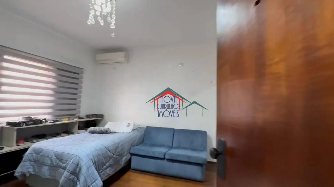 Casa de Condomínio com 5 quartos à venda, 517m2 em Jardim Santa Mena, Guarulhos - SP - imagem 7 Foto 7 de Casa de Condomínio com 5 quartos à venda, 517m2 em Jardim Santa Mena, Guarulhos - SP