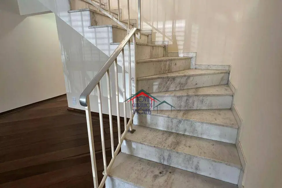 Casa de Condomínio com 3 quartos à venda, 167m2 em Jardim Vila Galvão, Guarulhos - SP - imagem 5 Foto 5 de Casa de Condomínio com 3 quartos à venda, 167m2 em Jardim Vila Galvão, Guarulhos - SP